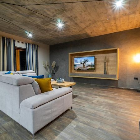 Villa Visum Poljane Екстер'єр фото