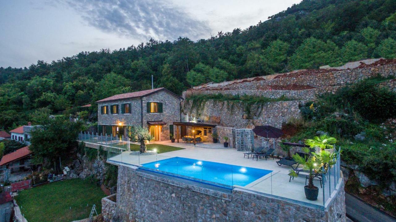 Villa Visum Poljane Екстер'єр фото